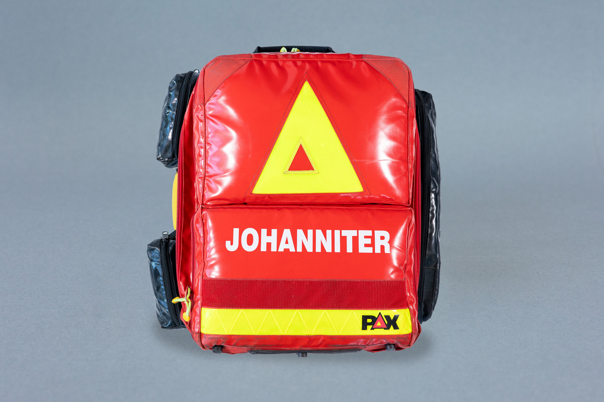 vollständiger Rettungsrucksack